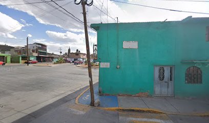 Auto Eléctrico Chino Medina